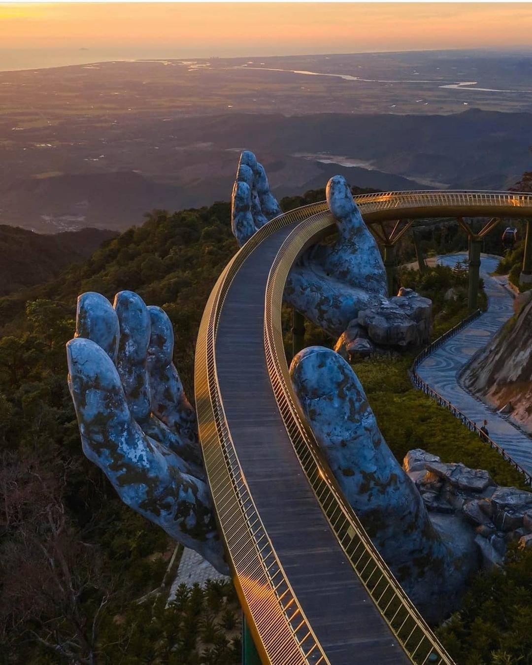 Uncover the Charms                                                         of Da Nang Image